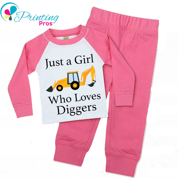 PERSONALISED GIRL LOVES DIGGERS PYJAMAS GIRLS, Pink White PJs Name